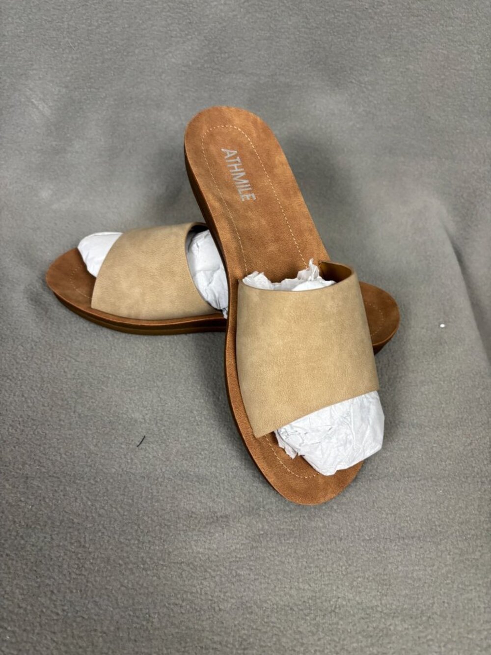 ATHMILE Women's Flats Banded Dressy Slide On Sandals Non Slip Brown 7.5 NWOB.